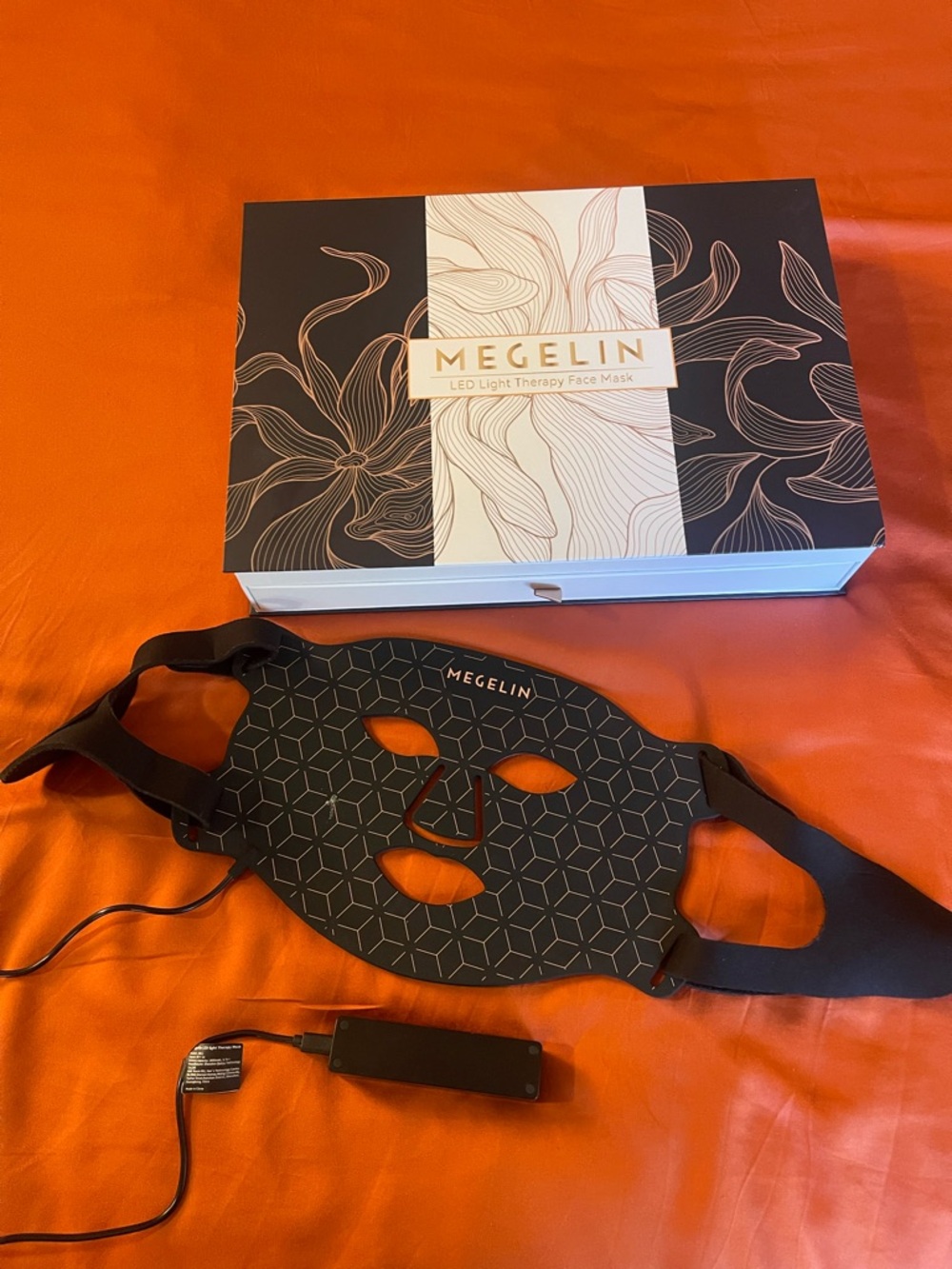 Megelin Red LED Light Therapy Face Mask